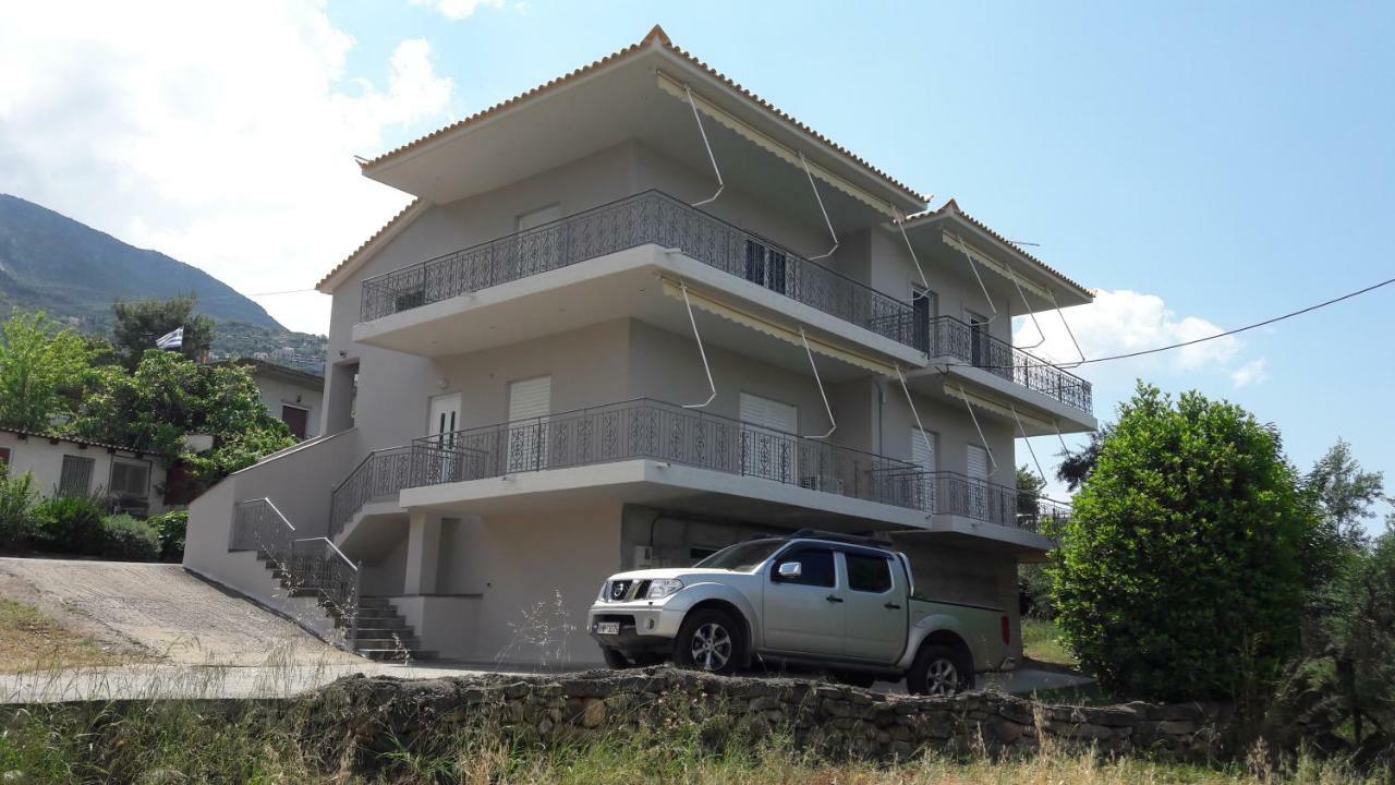 Vithos Apartment カラマタ エクステリア 写真